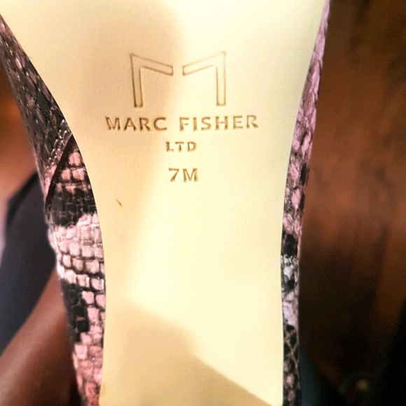 Marc Fisher Heeled Bootie - Picture 5 of 7